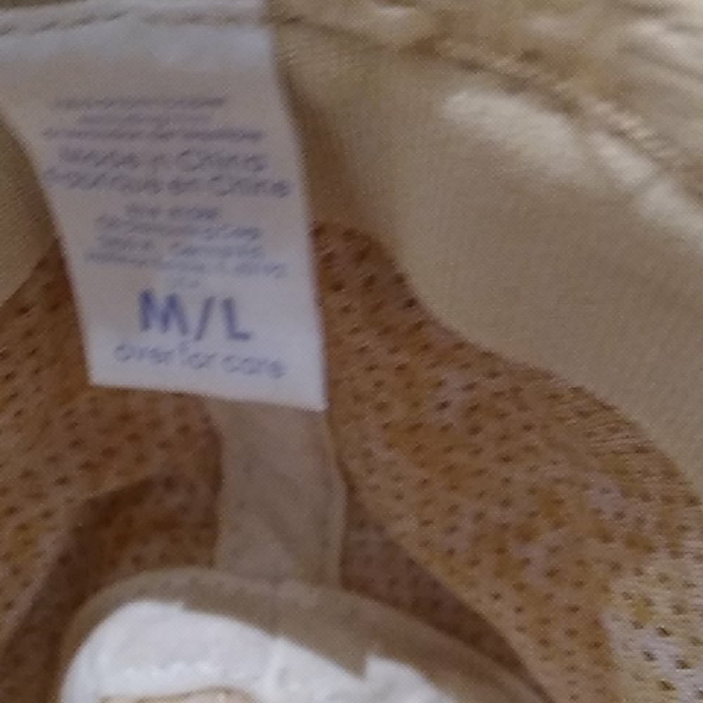 Beautiful hat M/L - Picture 4 of 4